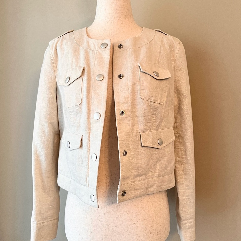 Women's Cream Colored Snap-Up Jacket